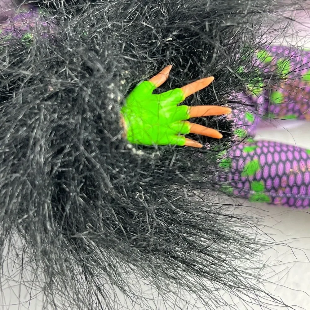 Monster High Clawdeen Wolf Ghouls Rule Halloween 2012 Curly Mohawk Fuzzy Jacket